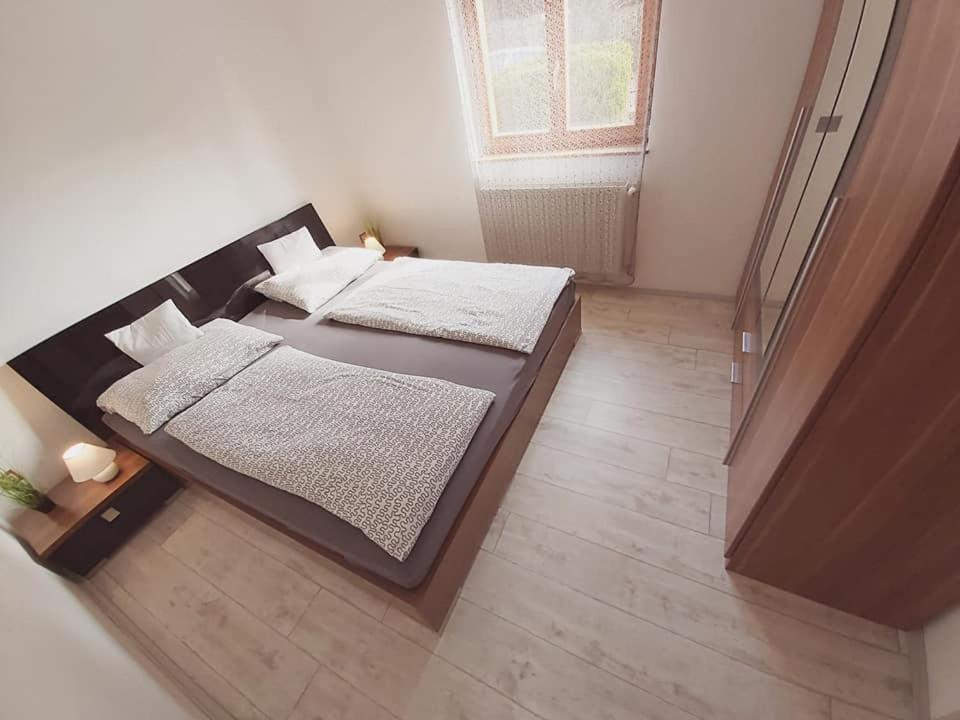 Mediterran Apartman ザラカロシュ エクステリア 写真