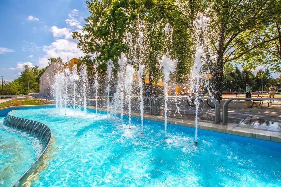 Mediterran Apartman ザラカロシュ エクステリア 写真