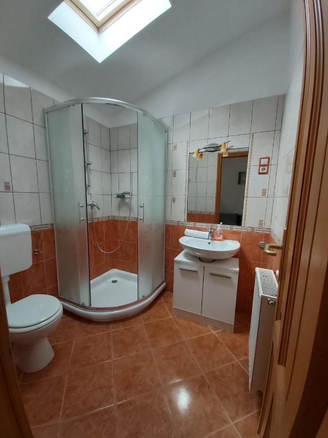 Mediterran Apartman ザラカロシュ エクステリア 写真